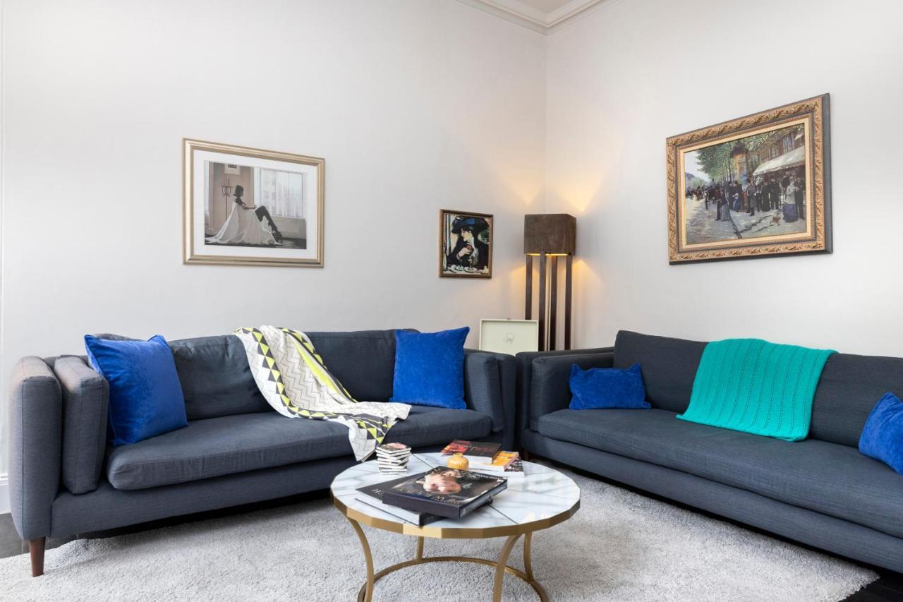 Joivy Sophisticated Apt Near Edinburgh Castle Exterior photo